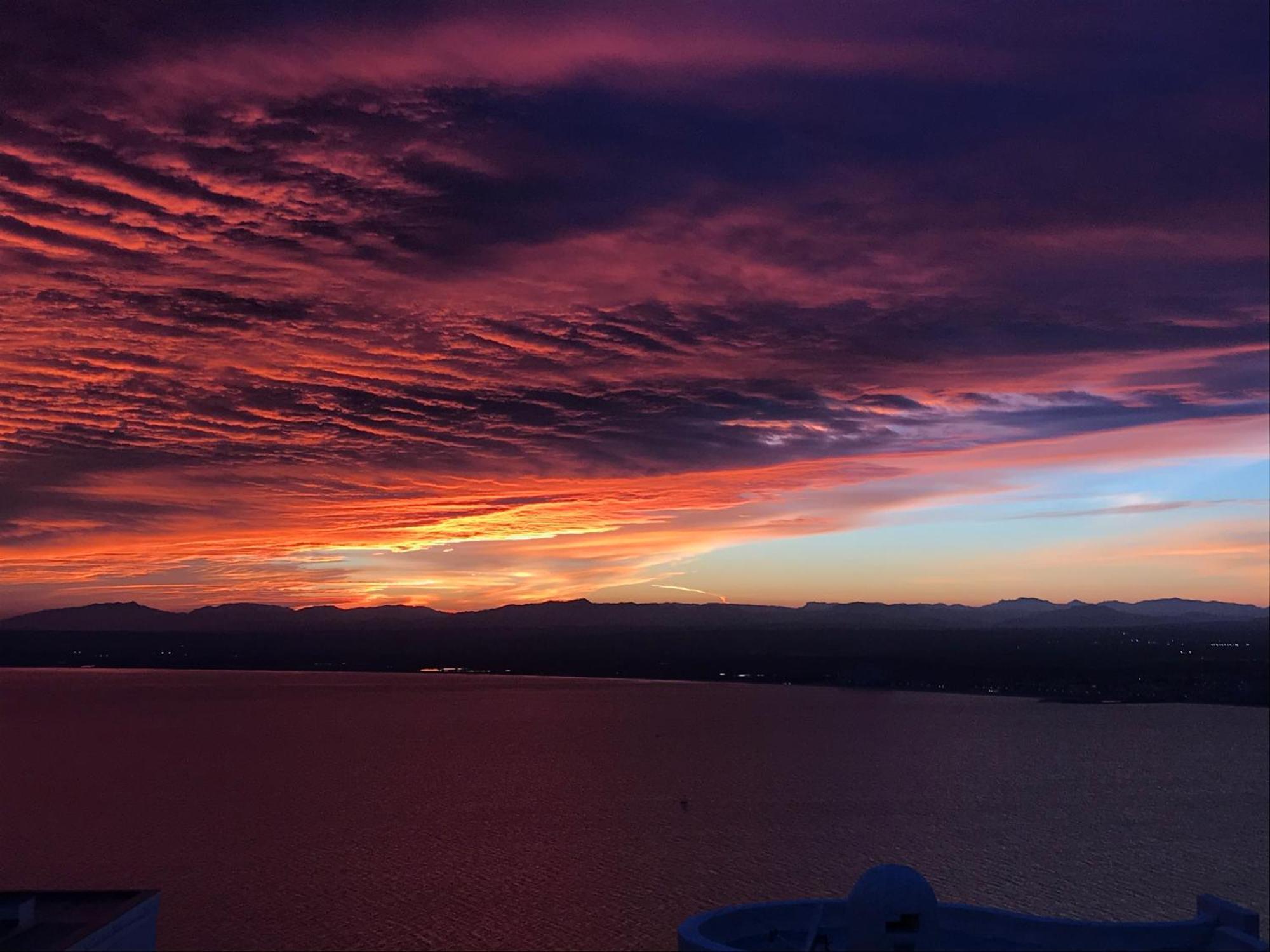 Las Mejores Puestas De Sol โรเซส ภายนอก รูปภาพ